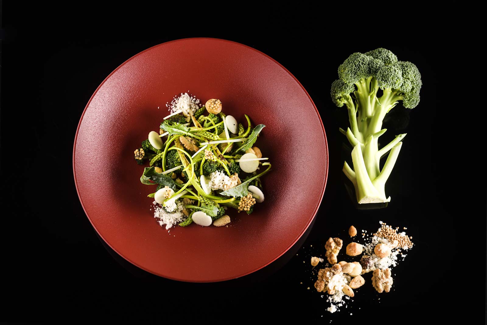 Food Fotograf YOMYOM Kochbuch Vorspeise Brokkoli Chris Hasibeder Photographer Austria