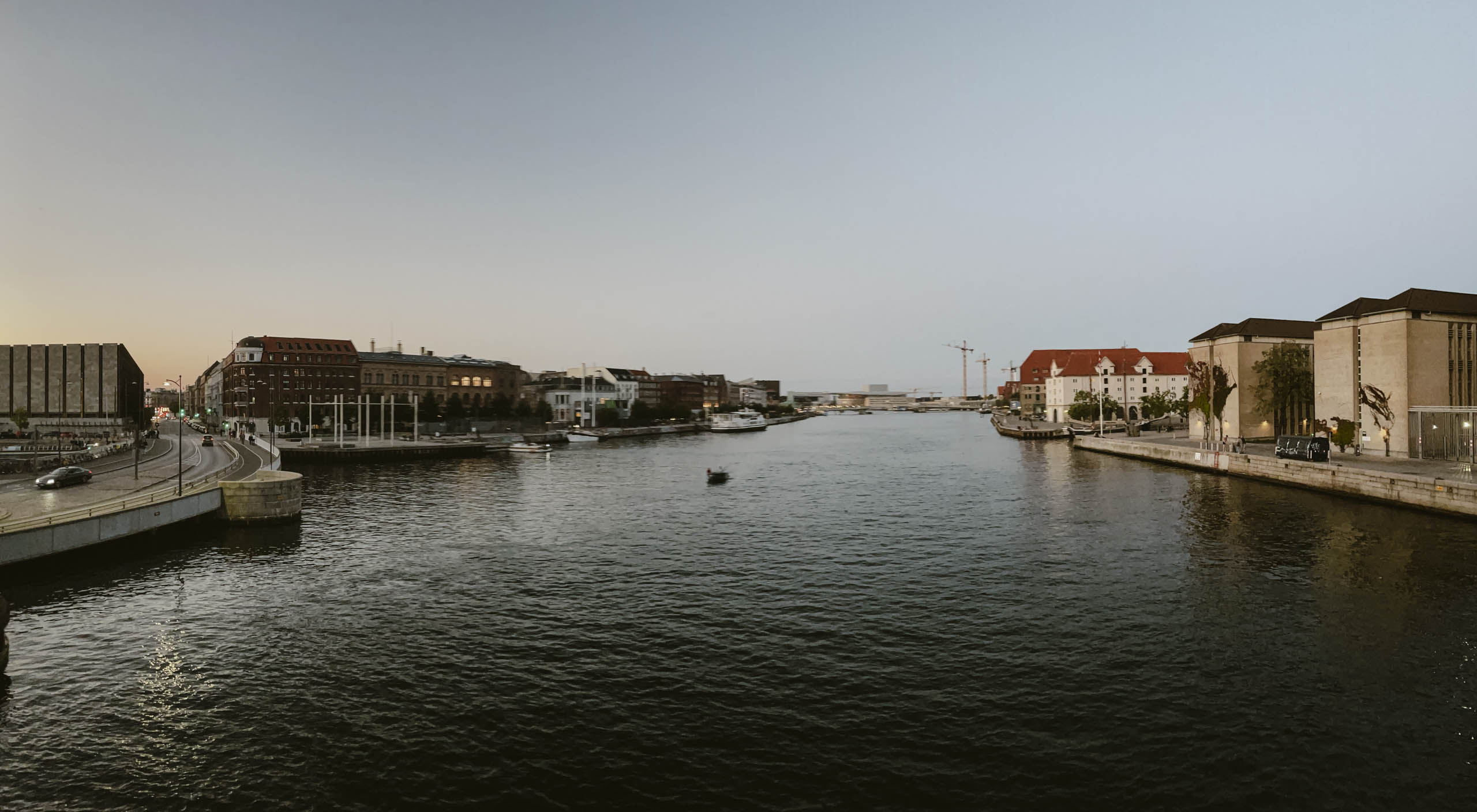 #8 København